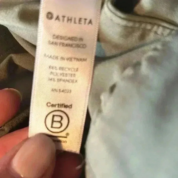 Athleta Tribeca Utility Crop Laurel Olive Green Pants Size 10 - Picture 5 of 14